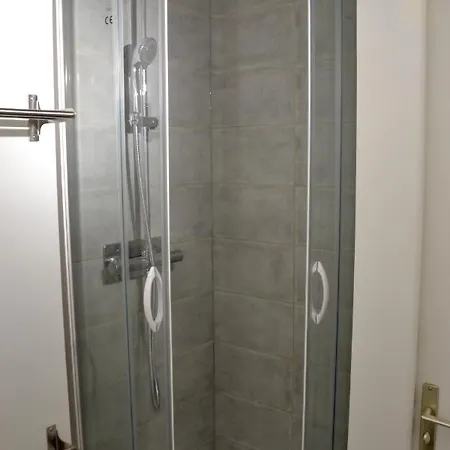 Petit T2 Hypercentre Avec Terrasse Privee - 006 Rouen